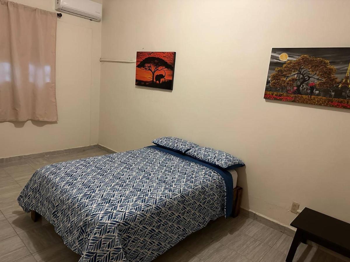 My Family In Monterrey - Hostel Экстерьер фото